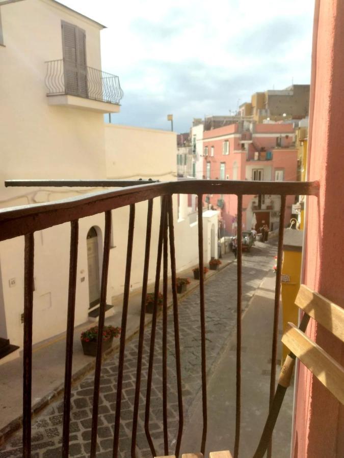 プロチーダCasa Adrianoアパートメント エクステリア 写真