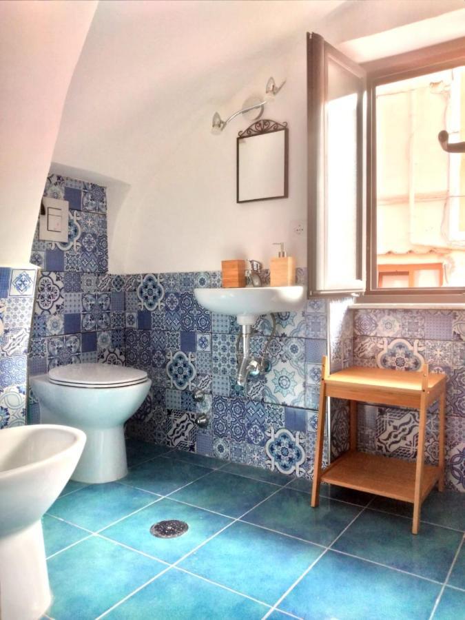 プロチーダCasa Adrianoアパートメント エクステリア 写真